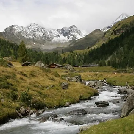 Rifugio Bernhard 펜션